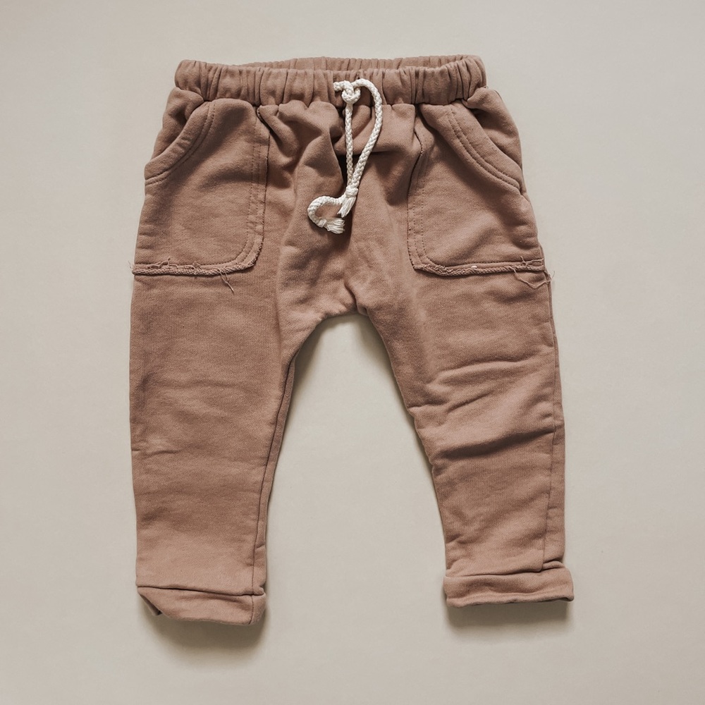 Kindly The Label Joggers